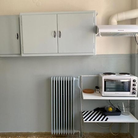 Darsiss - Agrinio Museum Apartment Экстерьер фото