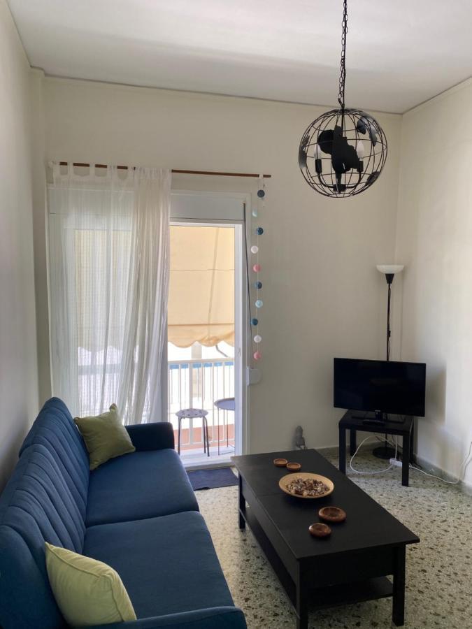 Darsiss - Agrinio Museum Apartment Экстерьер фото