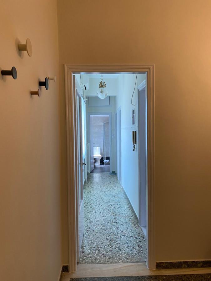 Darsiss - Agrinio Museum Apartment Экстерьер фото